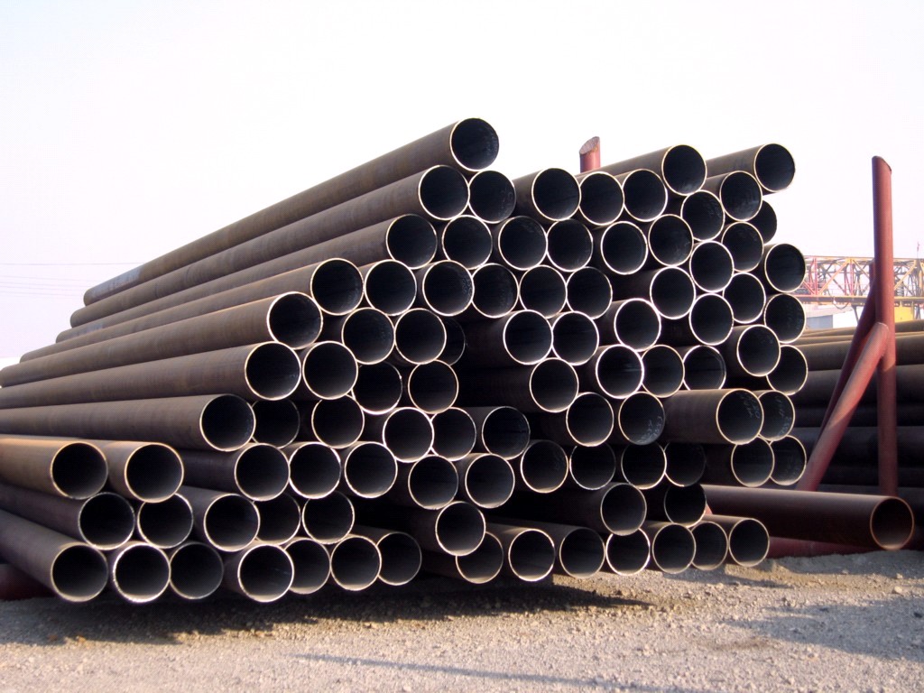 Hot-Rolled-Seamless-Steel-Pipe